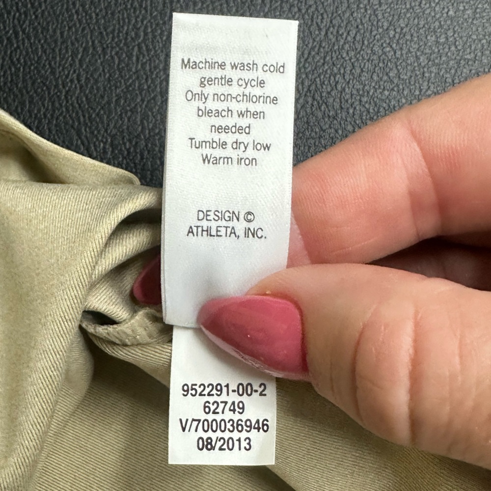 Athleta Canyon Lands 2 Tan Long Sleeve Workout Base Layer Top- size Small - Picture 4 of 8